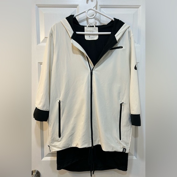 Nike Hoodie Kyrie Irving Basketball MVP Dry Jacket Men L Full Zip 830825 100 - Picture 1 of 16